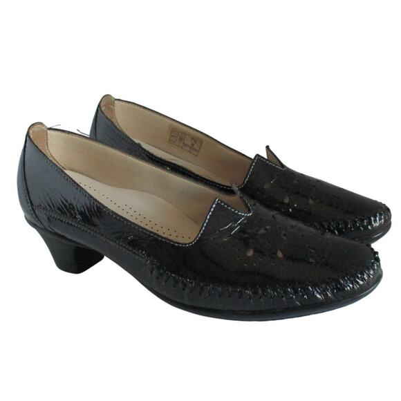 SAS Women's Perforated Comfort Sanyo Bordo Black Slip On Heel Shoes Size 7.5M - Picture 1 of 8